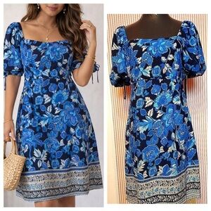 Blue Floral Puff Sleeve Dress Size 4 Cottagecore / Garden Party / Spring